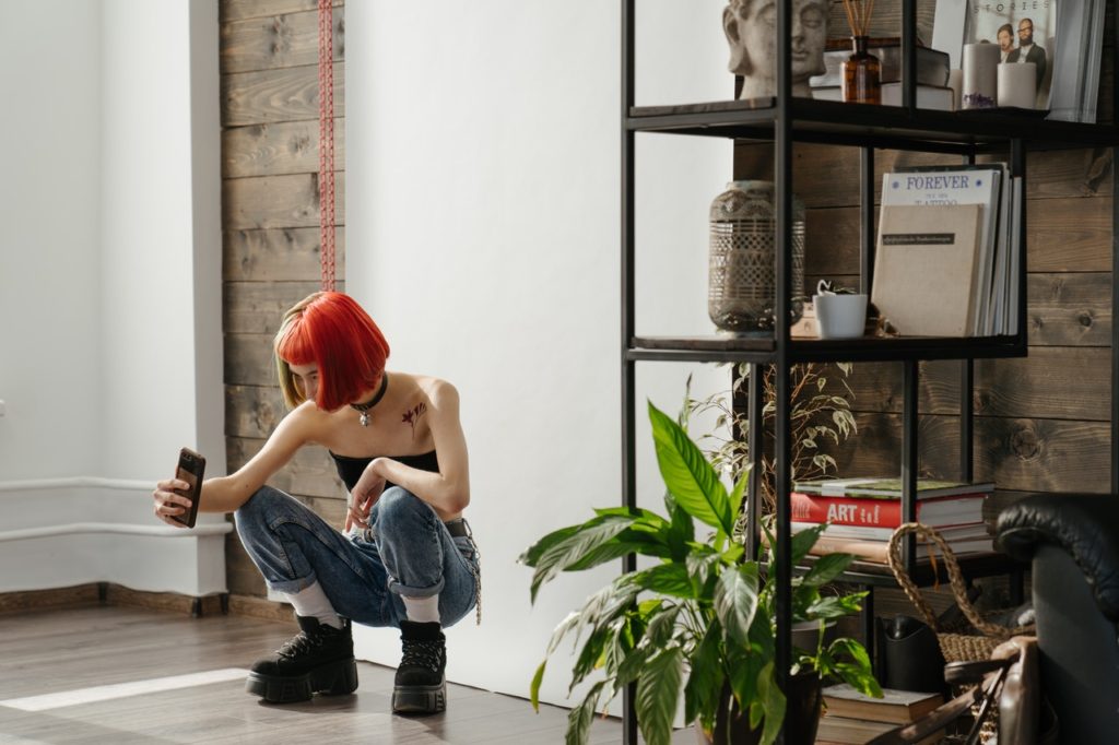 One of the punk-inspired Tik Tok aesthetics, the E-Girl, is known for an edgy style