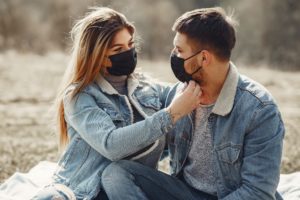 Make sure you're both masked up for your social distancing date